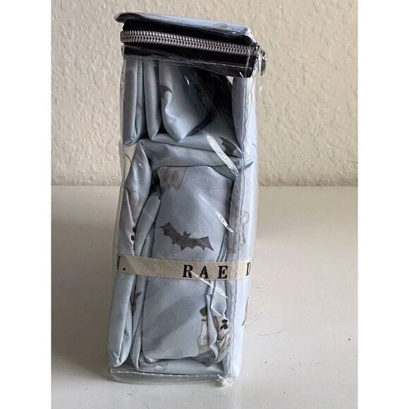 4 Pc Rae Dunn Halloween QUEEN Sheet Set Halloween Ghosts With Hats Boo Bats Blue - Picture 10 of 12